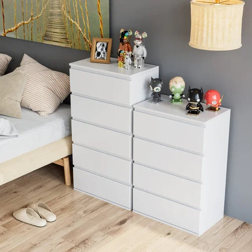 Jeramey 5 - Drawer Dresser